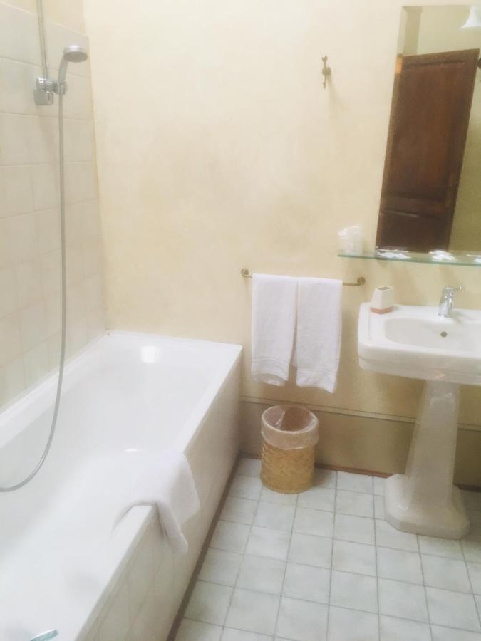 Camere Della Vecchia Posta Trevi Luaran gambar